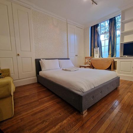 Chelsea Mandeville London Kültér fotó